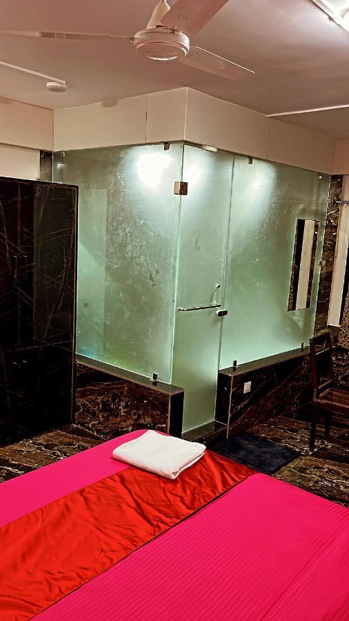 Hotel Silver Resort Daman Luaran gambar