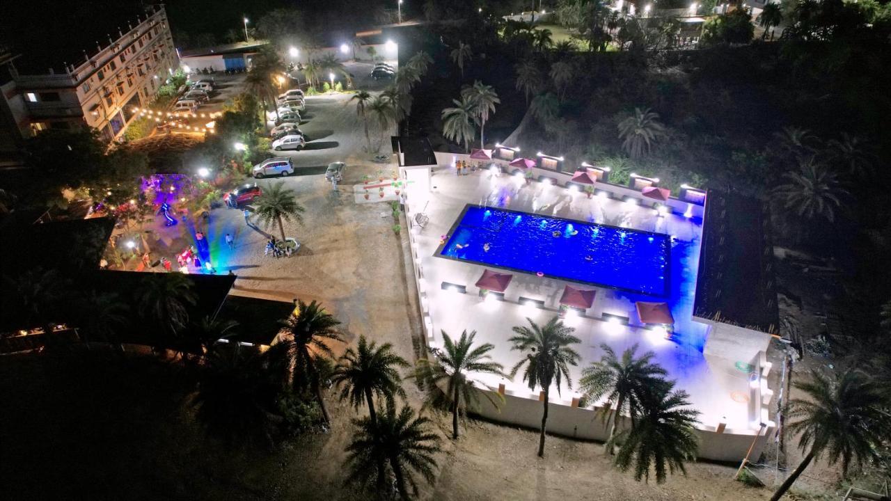Hotel Silver Resort Daman Luaran gambar