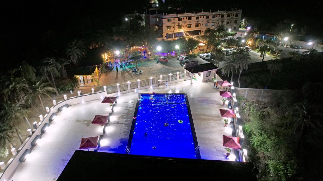 Hotel Silver Resort Daman Luaran gambar