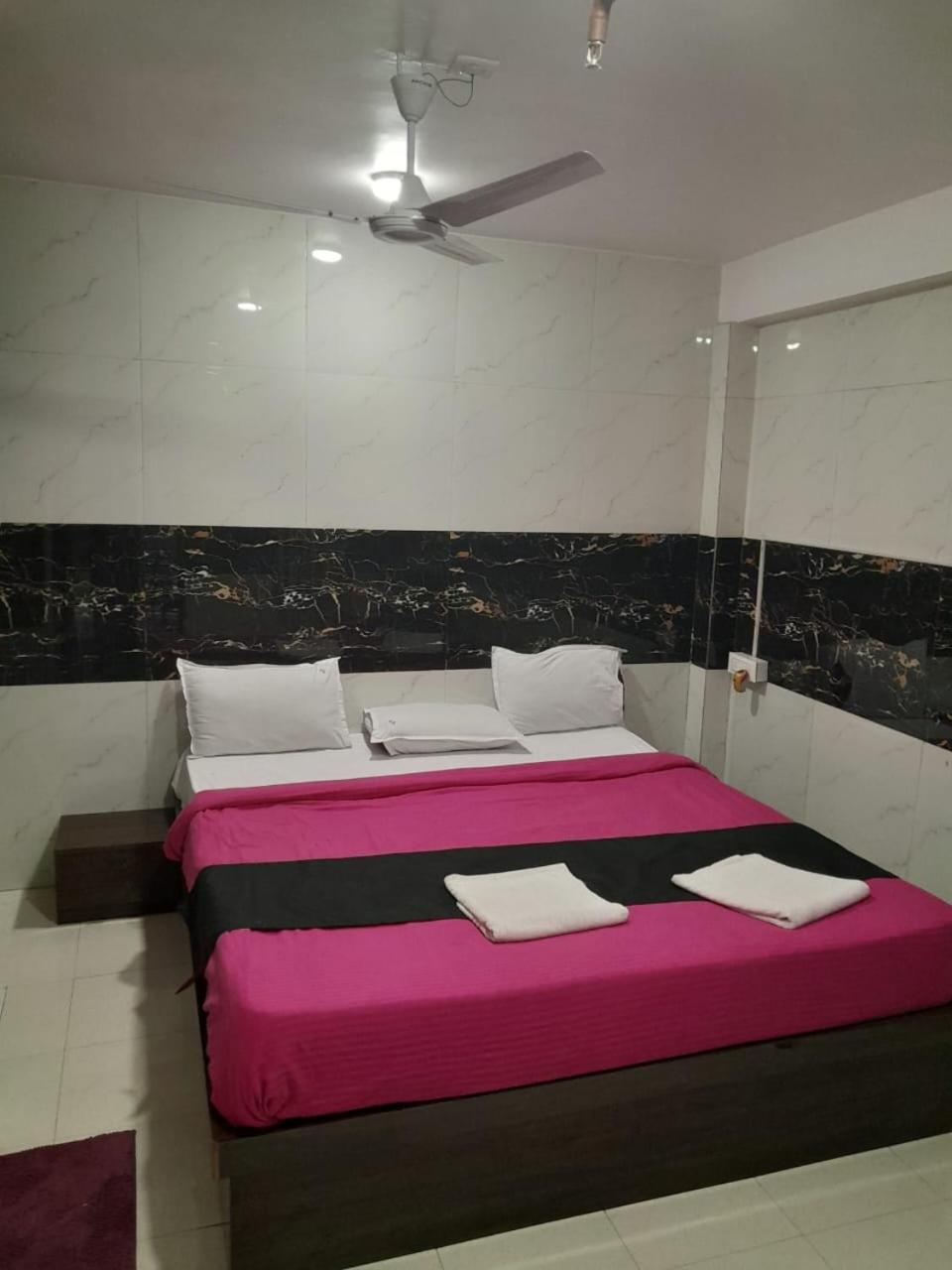 Hotel Silver Resort Daman Luaran gambar