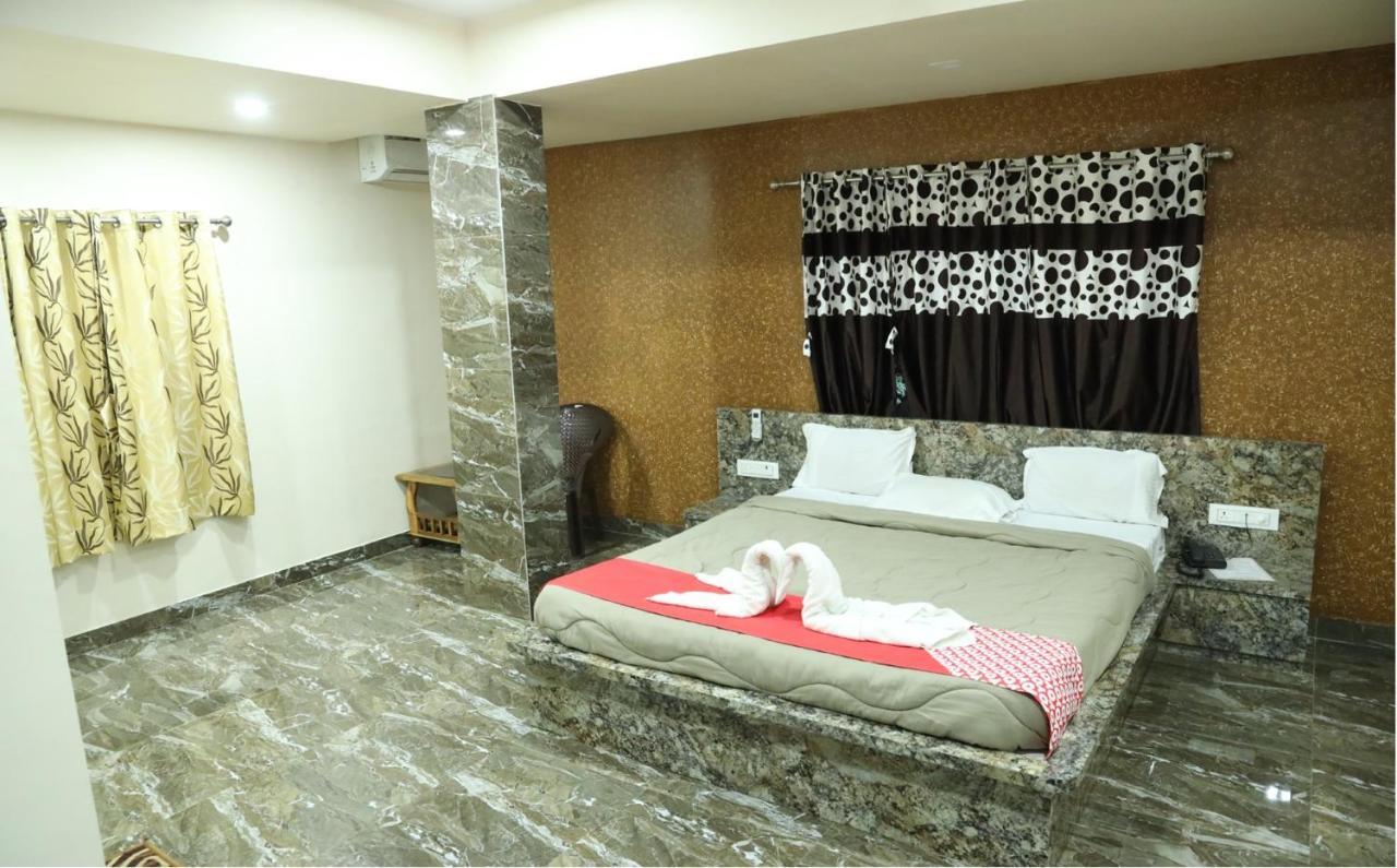 Hotel Silver Resort Daman Luaran gambar