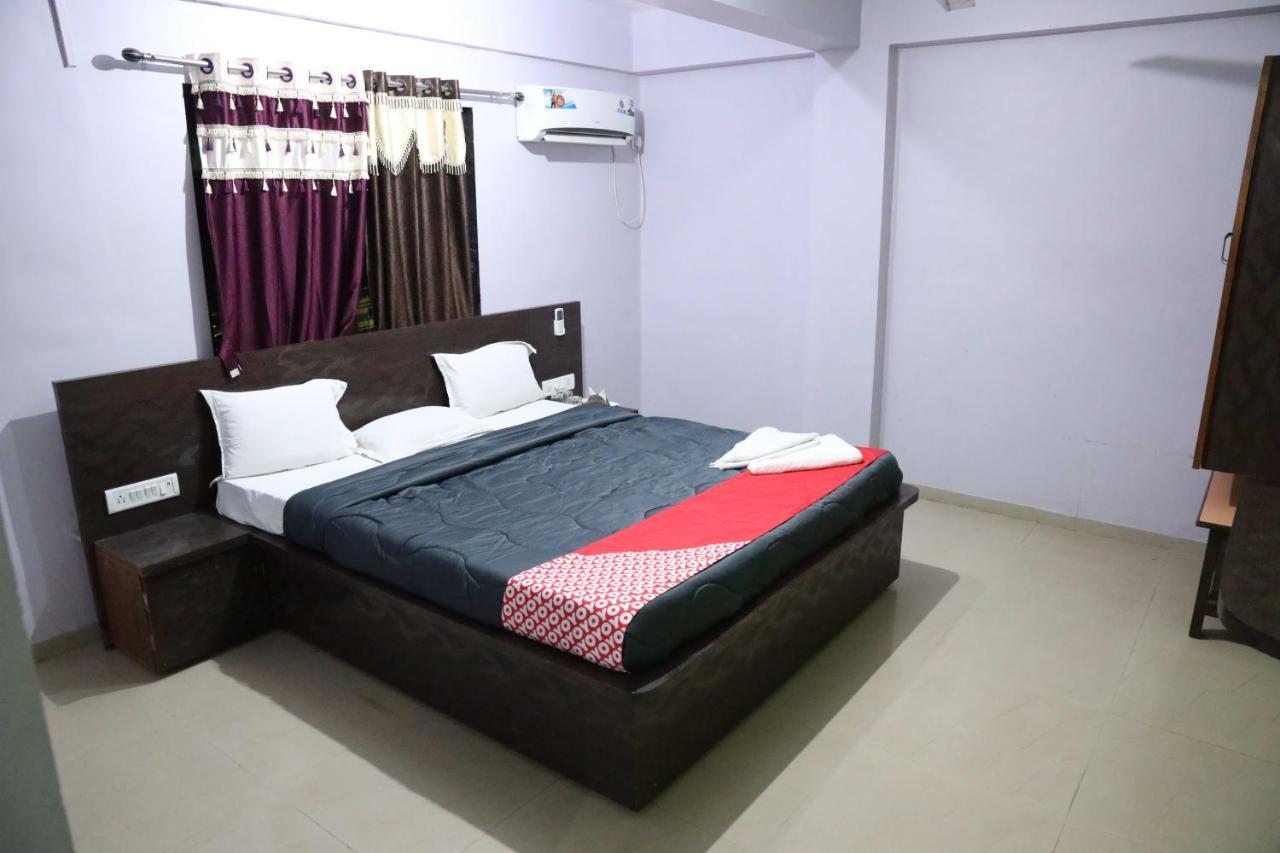 Hotel Silver Resort Daman Luaran gambar
