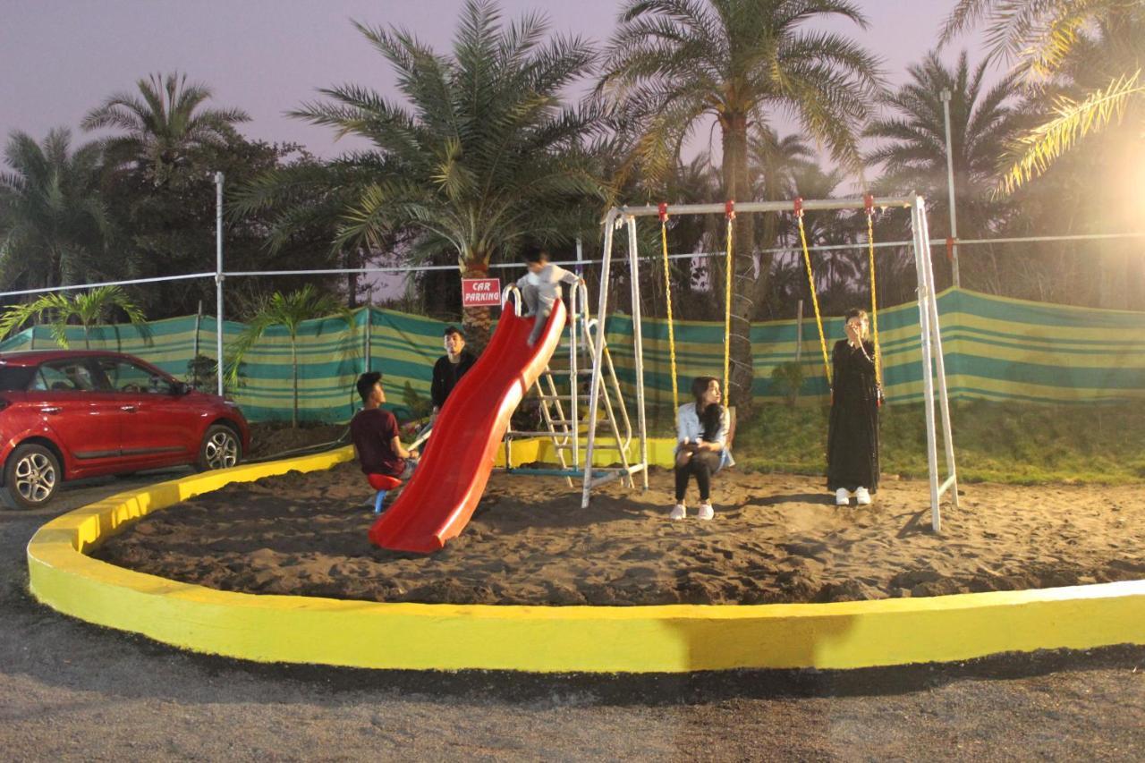 Hotel Silver Resort Daman Luaran gambar