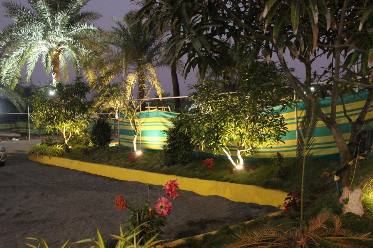 Hotel Silver Resort Daman Luaran gambar